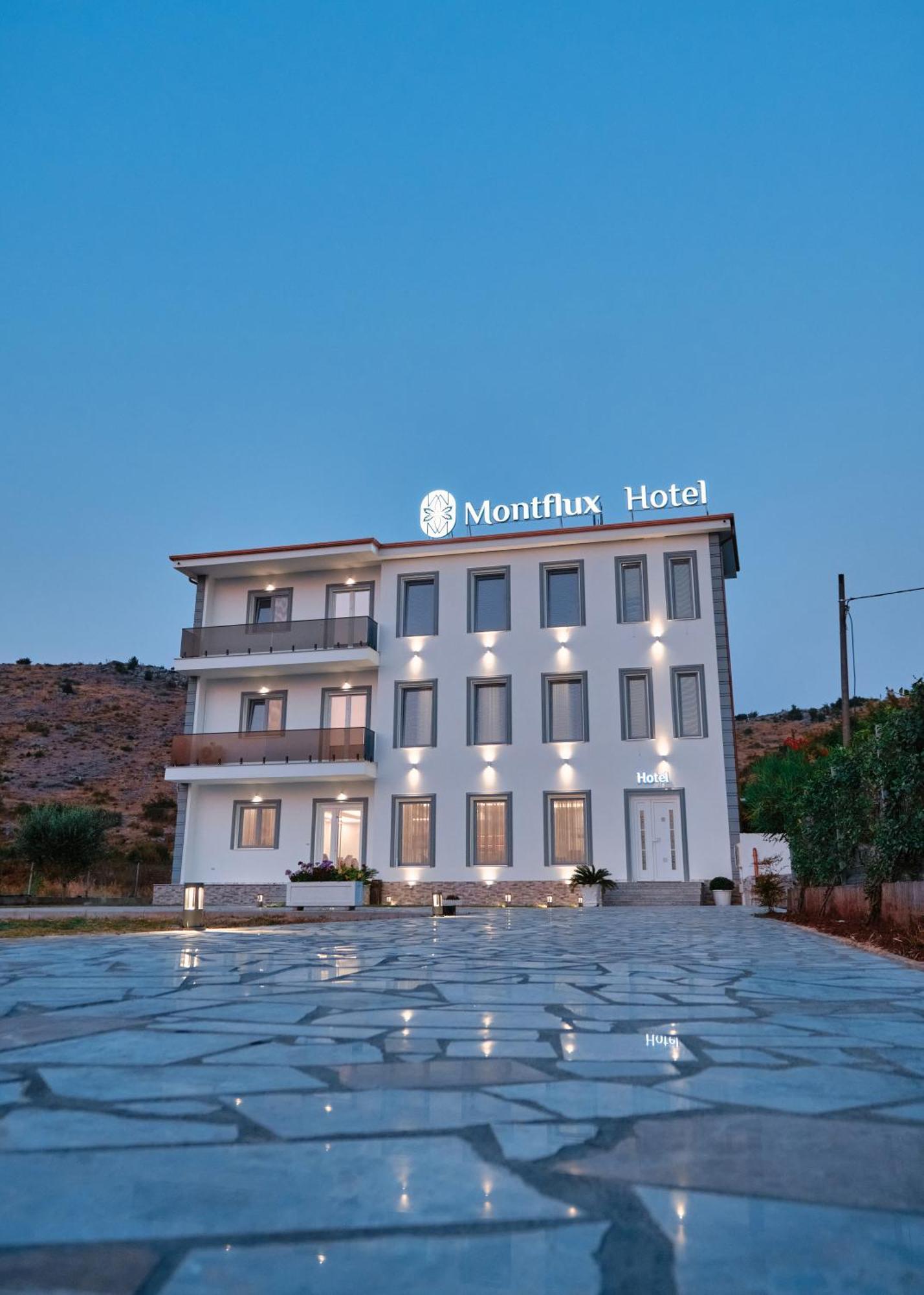 Montflux Hotel Boks Extérieur photo